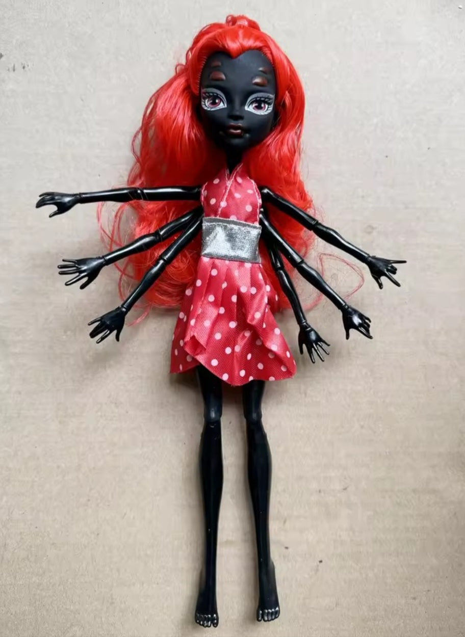 Wydowna Monster Spider Doll