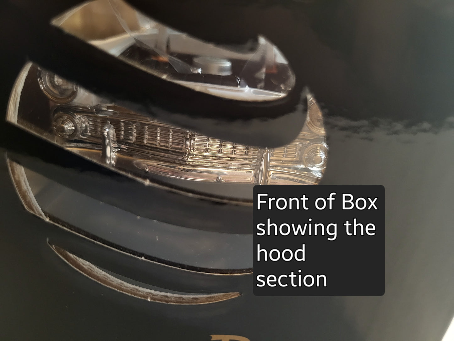 1955 Ford Crown Victoria The Icon of American Elegance -1:18 Scale Die-Cast Mod